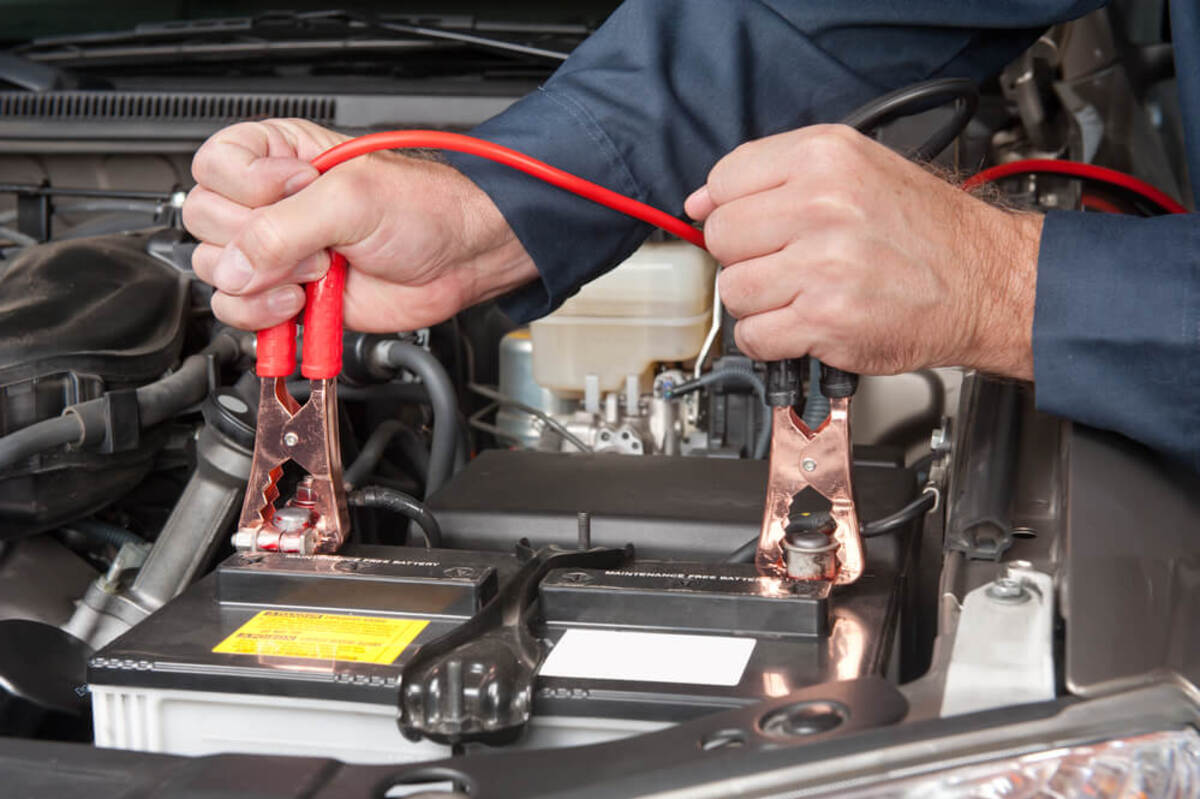 Como saber a cor do fio positivo e negativo na bateria do carro