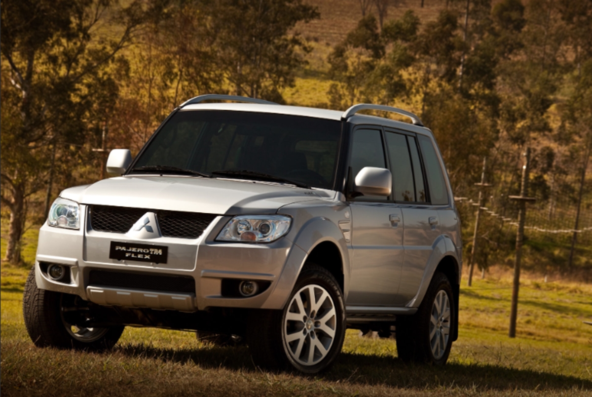 Pajero TR4 2.0 - 2011