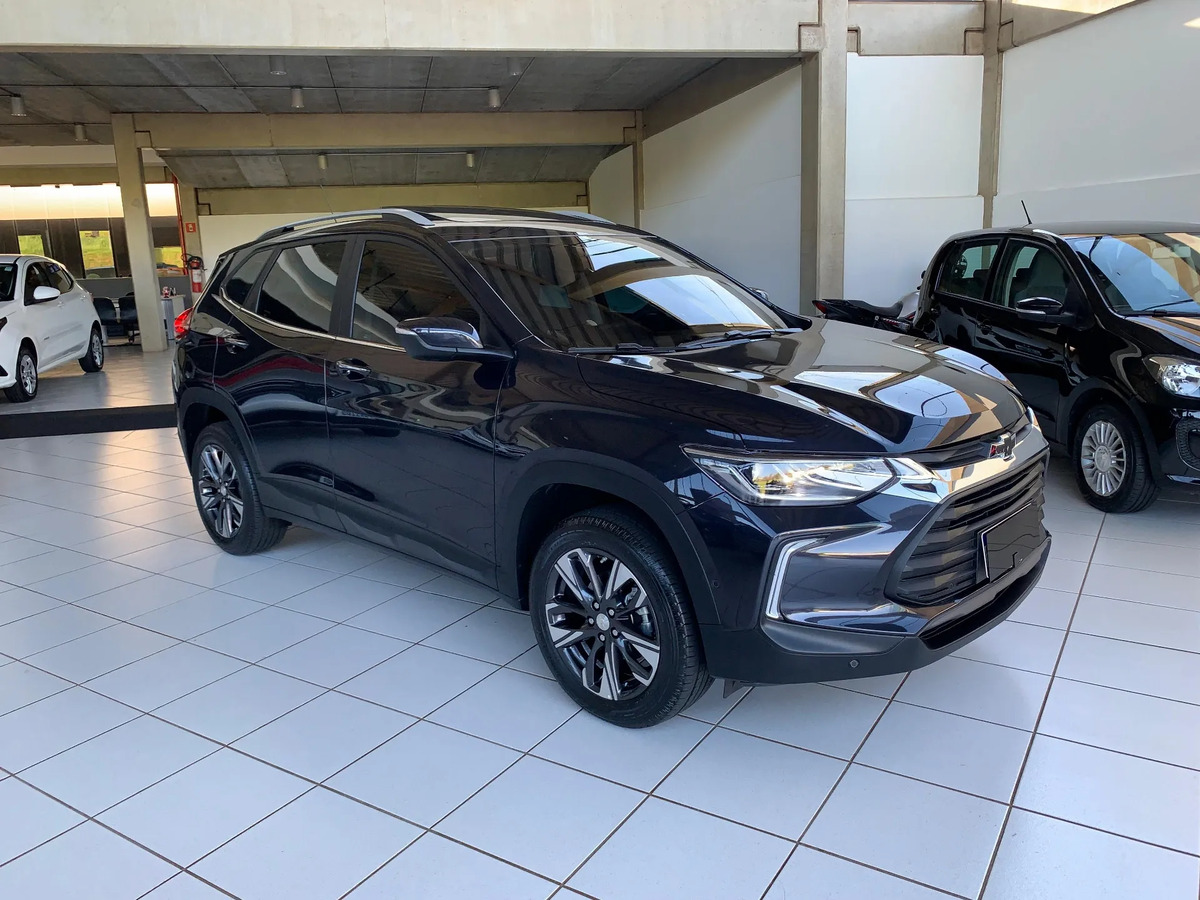 carros que estacionam sozinhos Chevrolet Tracker