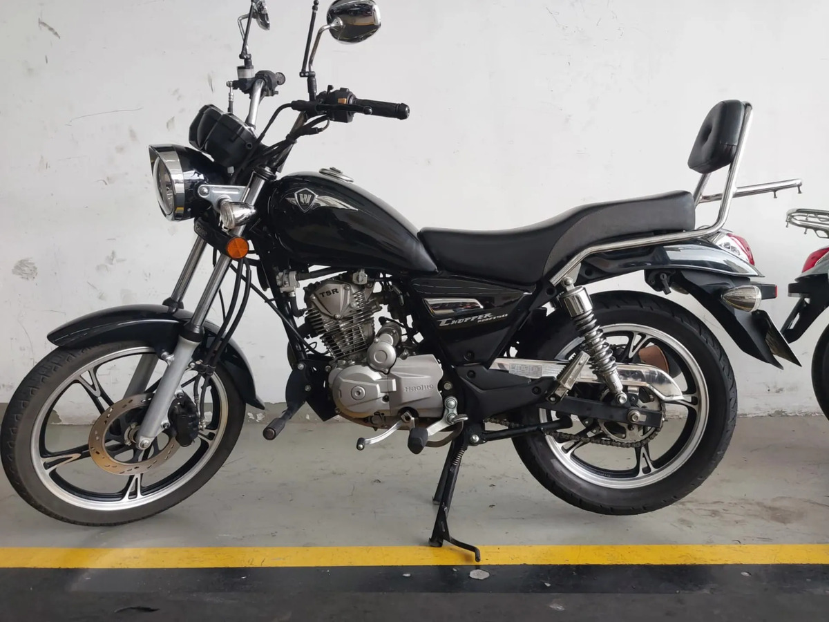 motos para iniciantes Haojue Chopper Road 150