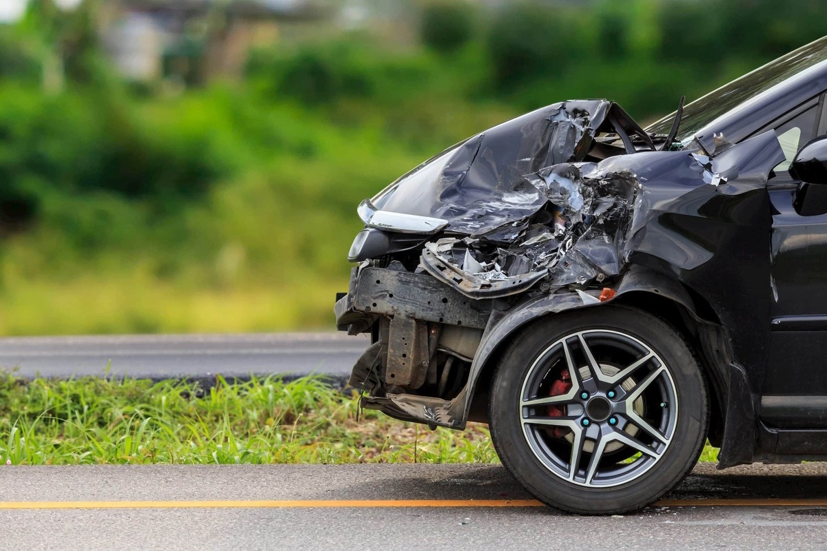 O que é um carro com sinistro